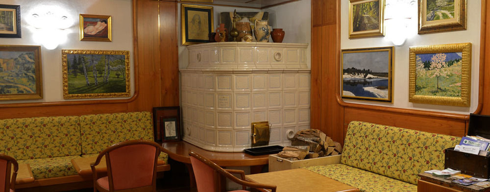 קדרצונה Hotel Regina Elena מראה חיצוני תמונה